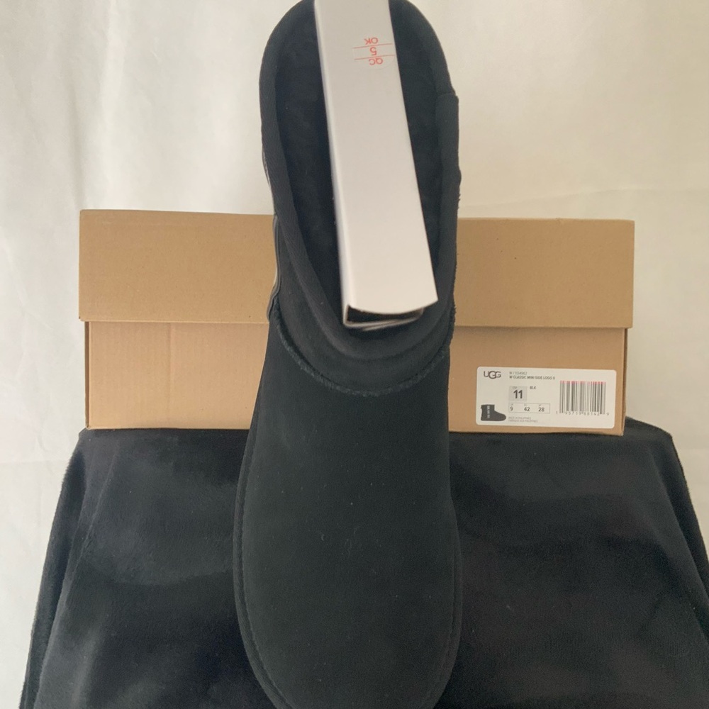 UGG Black Classic Short Boots - Picture 2 of 6